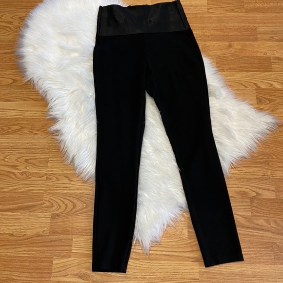 🔻SALE🔻BEBE🔹EXCELLENT CONDITION - Picture 2 of 7